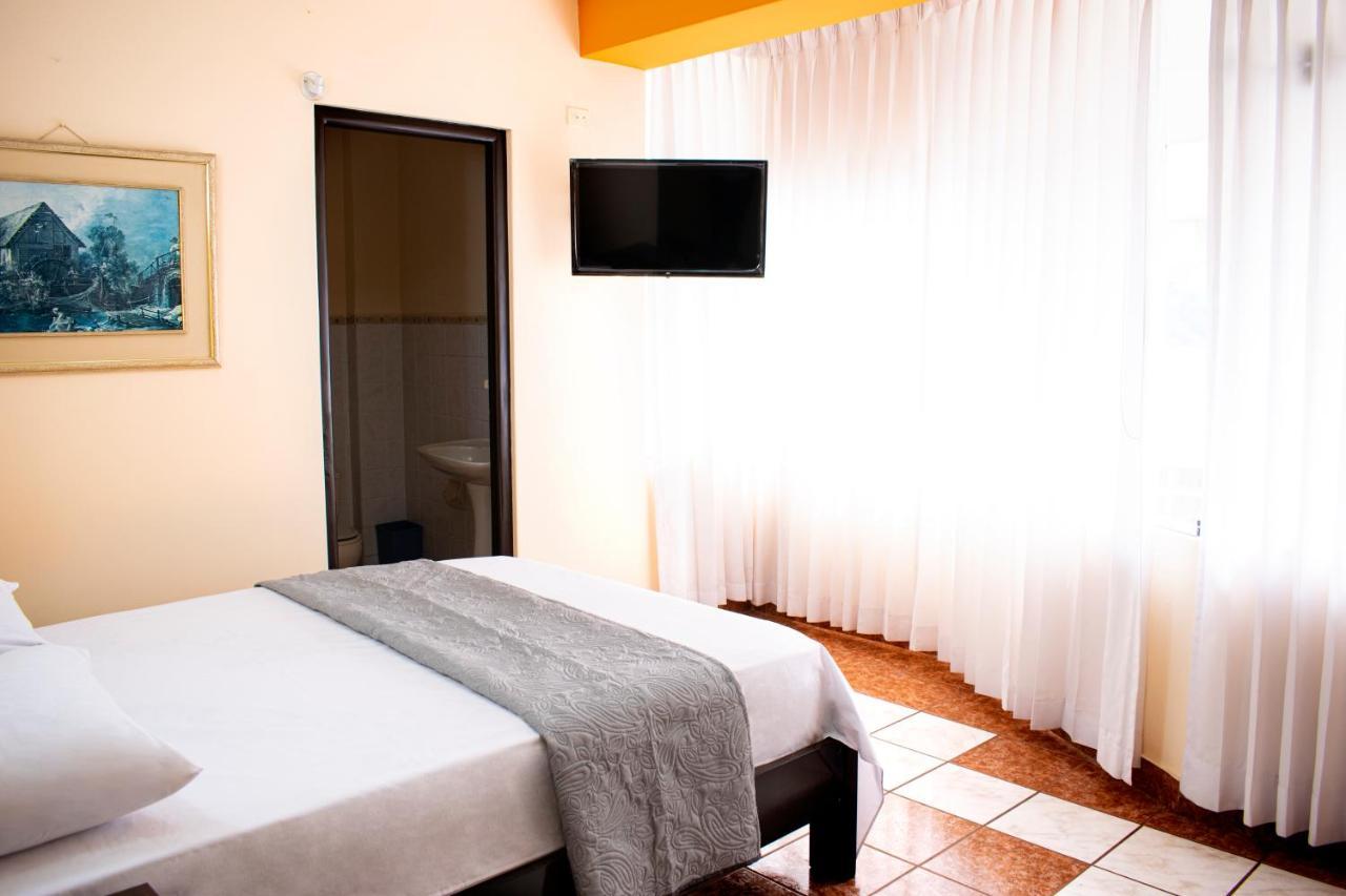 Zentrico Hotel Chiclayo Dış mekan fotoğraf